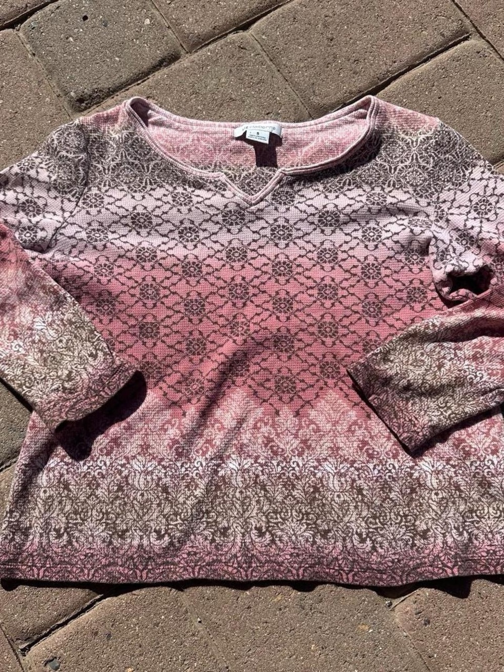 Liz Claiborne pink patterned long sleeve top size S